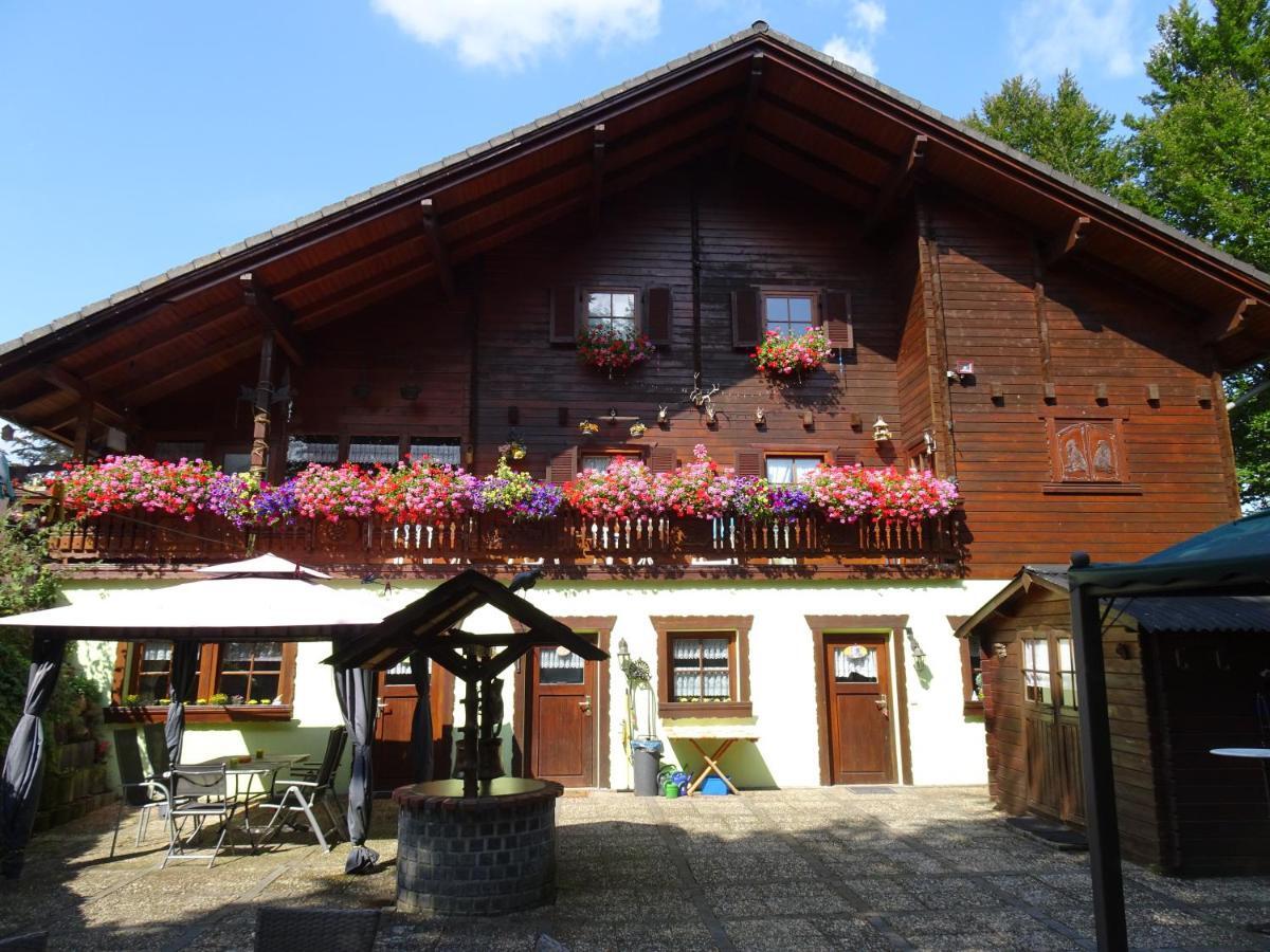 Uschi'S Familienparadies Montjoie Extérieur photo